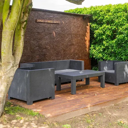 بيت ضيافة H.a.n.d Surf