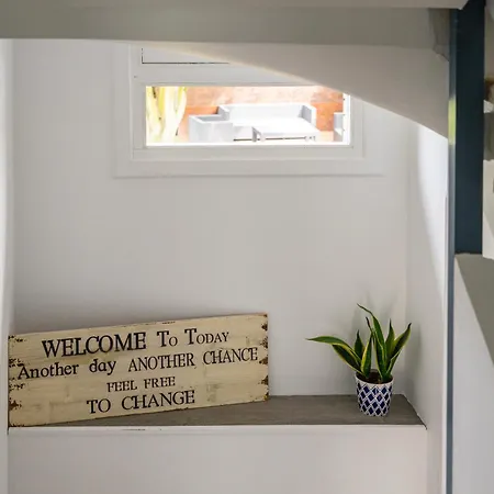 H.a.n.d Surf لانغري