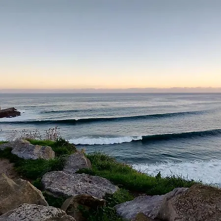 H.a.n.d Surf Guest house