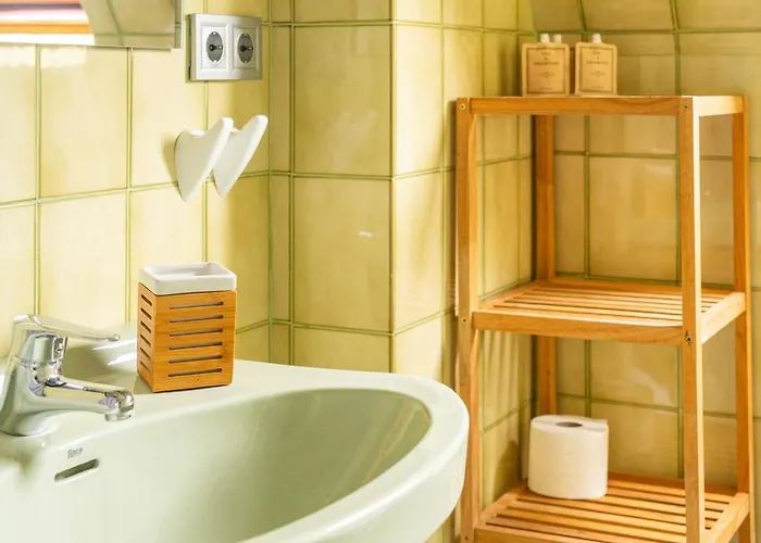 H.a.n.d Surf Guest house 3*