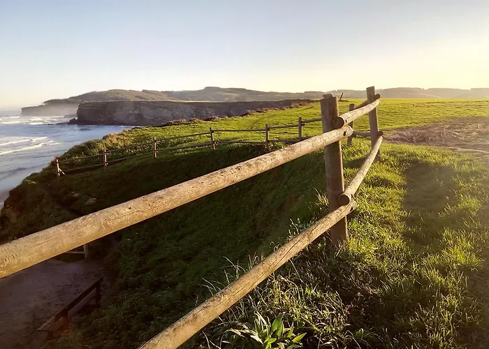 H.a.n.d Surf Gæstehus 3*