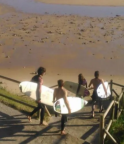 Guest house H.a.n.d Surf Langre (Cantabria)