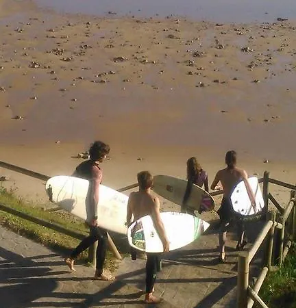 Pensionat H.a.n.d Surf Langre (Cantabria)